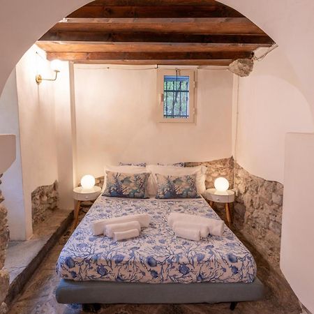 לינה וארוחת בוקר ביאסה La Casa Delle Pietre Parlanti - Casa In Pietra Ai Piedi Del Parco Delle 5 Terre מראה חיצוני תמונה